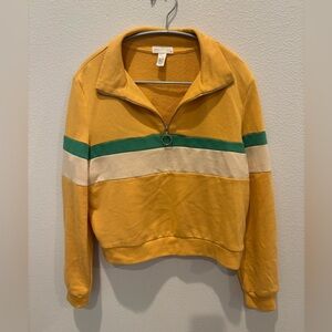 Crop sweater, size Med